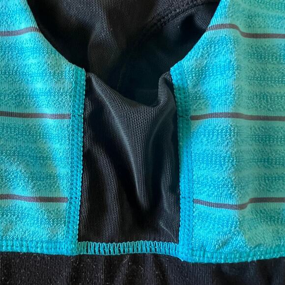 Zella Blue Striped Sports Bra, Activewear Wire Free - Picture 2 of 6
